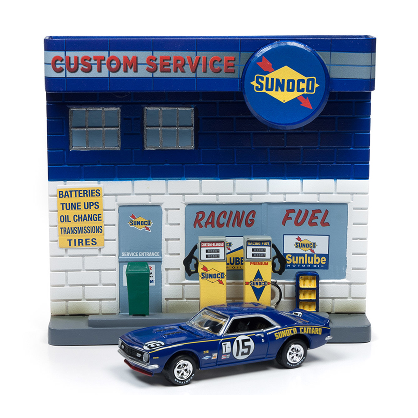 Johnny Lightning Diorama – 3D Sunoco Filling Up For Today’s Race! 1967 Chevrolet Camaro